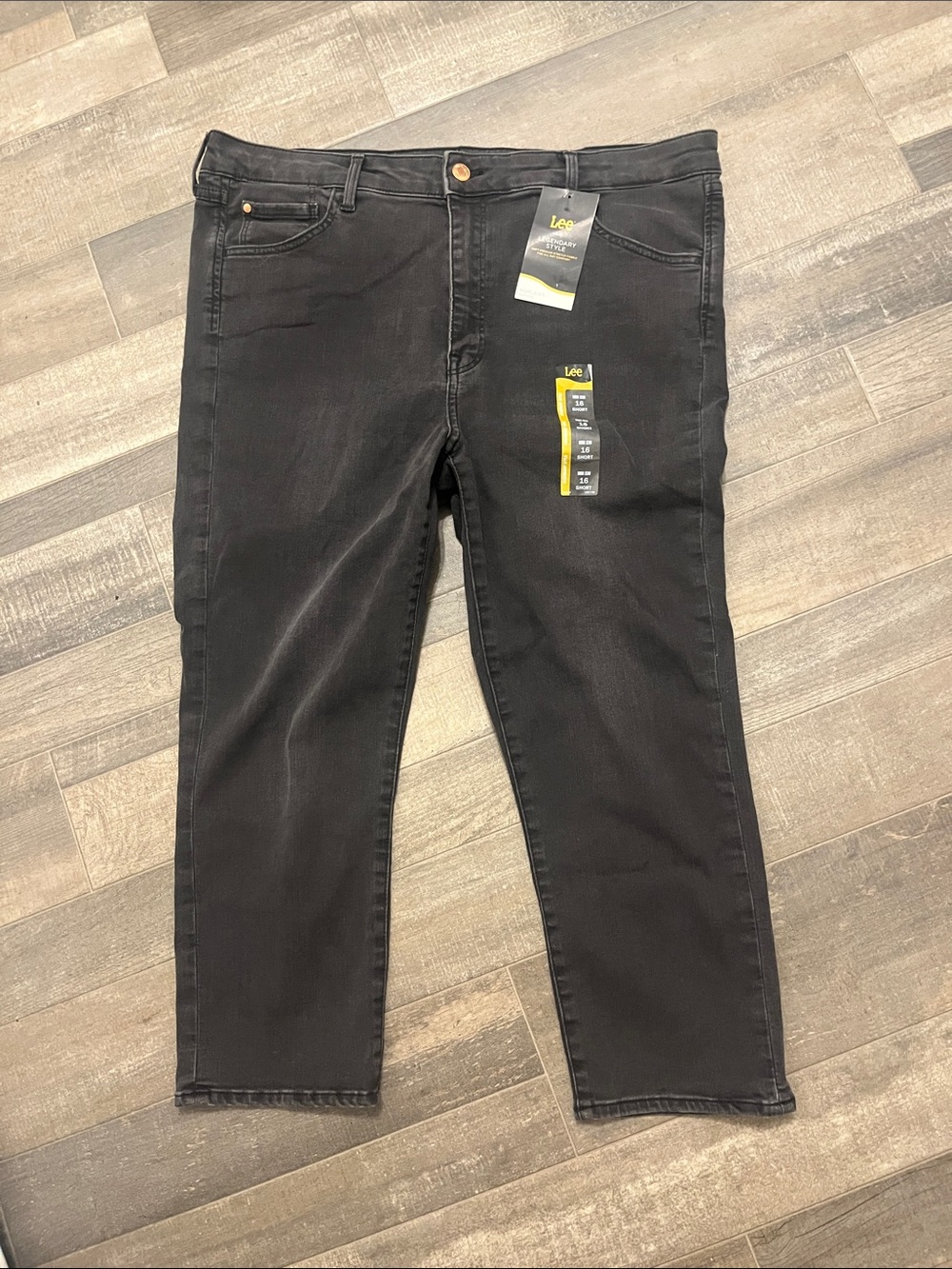 Lee Women’s Black Slim Straight Jeans